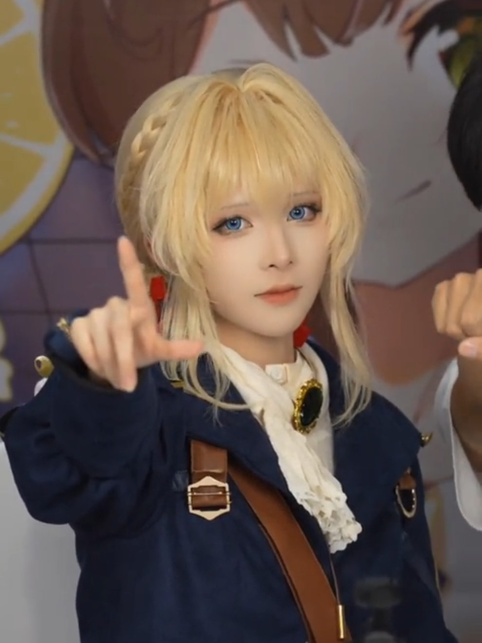 so cute 💛 coser 腥味猫罐 #violet #violetcosplay #violetevergarden 