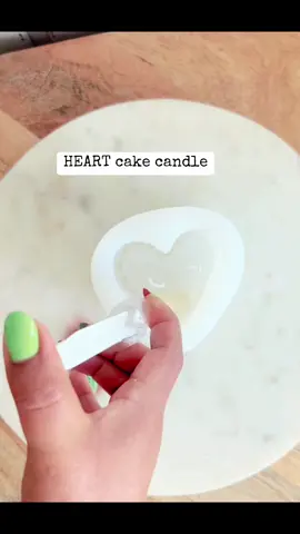 🤍 #AlittleSparkoflove  #diycandle #Artist  #Hobby  #candlemaking 