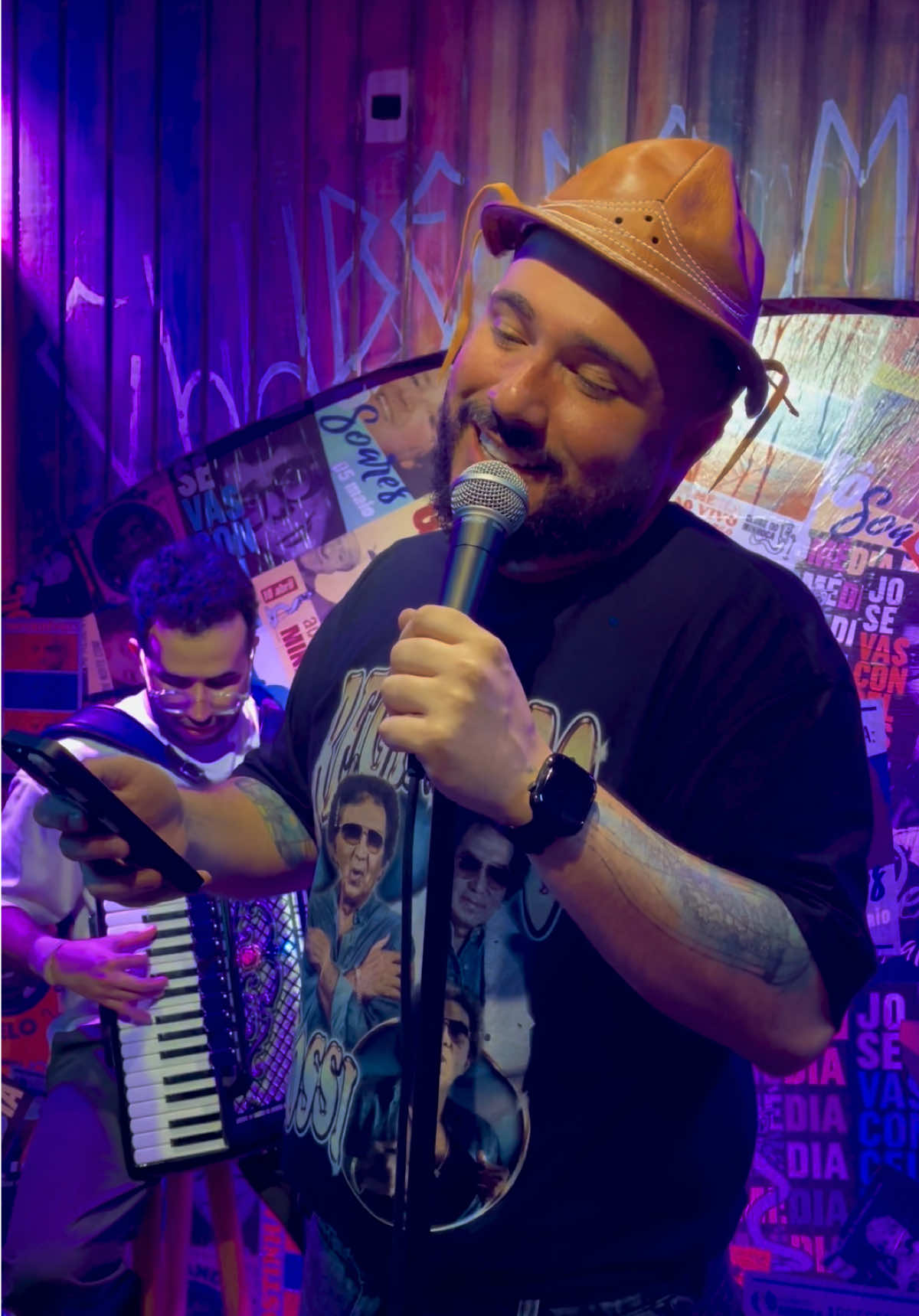 Essa é minha versão forró, mais do que especial, de Deslocado… para vocês 🌹