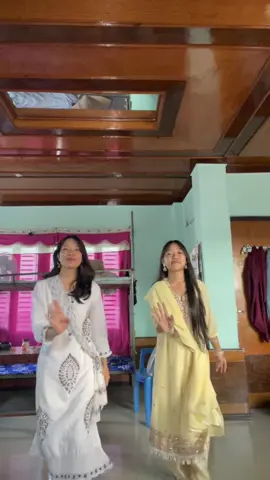 Tum tum🤍💛#dance #foryoupage #tiktok #trending #hindisong 