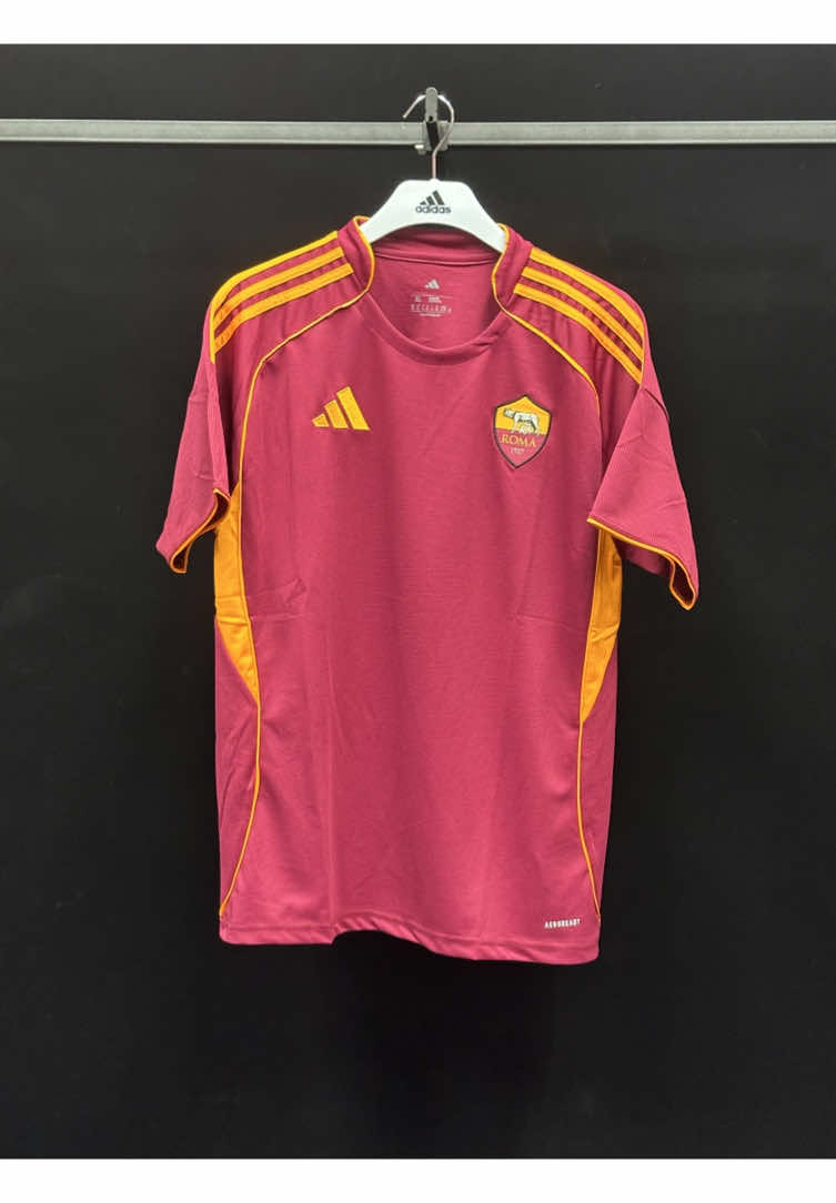 2025-2026 AS Roma home jersey#jersey#jerseyshore#jerseyclub#footballshirt#footballtiktok 