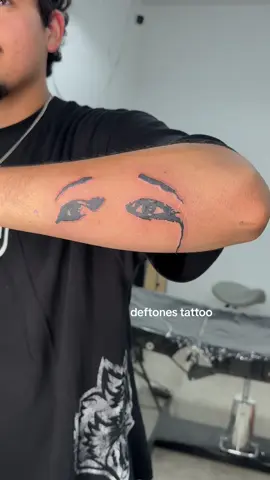 this might be your sign 😅 #deftones #tattoo #tattooideas 
