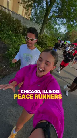Sending off @Peace Runners 773 this am to go crush it at the Sydney Marathon!! We can’t wait to hear all about it. 🤝 How many miles are you logging this weekend?  @Chase Bandolik #peacerunners #sydneymarathon #Running #runclub 