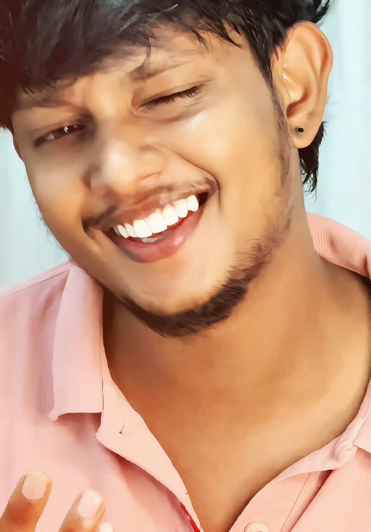 හිනාවට ආදරේ නම් 💛 එකක් .. 🌿 #fyp #Single #srilanka 