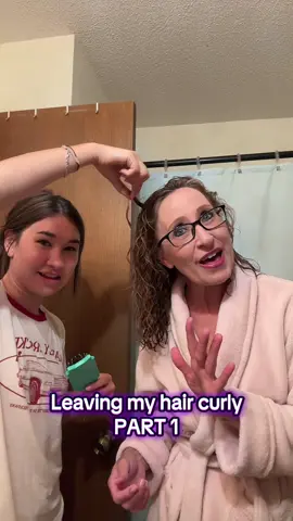 Leaving my hair curly PART 1