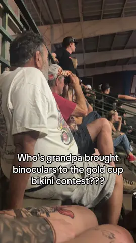 Pass ‘em here gramps I can’t see either 👀 #chicogoldcup 