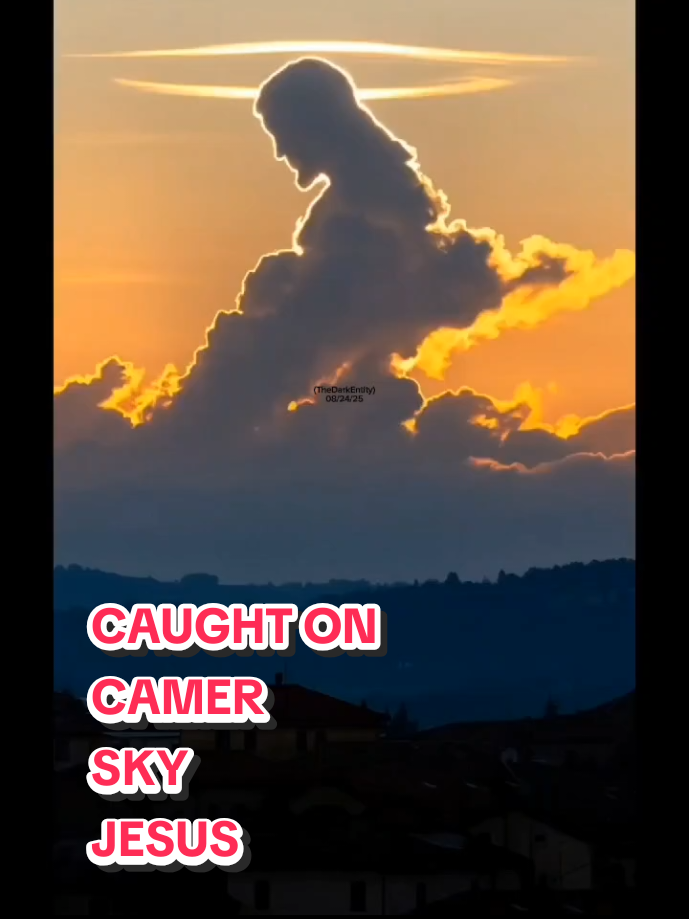 Jesus sky angel caught on camera #Ghost #ufo #alien #scary #jesus 