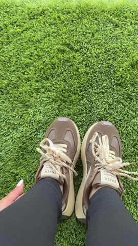 Tenis para el otoño 🍂 #paratiiiiiiiiiiiiiiiiiiiiiiiiiiiiiii #women #temporada 