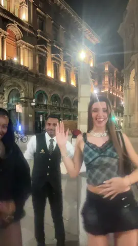 voleva ballare con noi