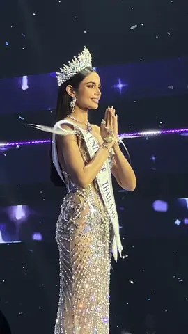 She get the crown 🥹 @วีนา MUT Saraburi #ปวีนาซิงห์ #วีนาปวีนา #VeenaMUT2025 #veenapraveenar #missuniversethailand2025 