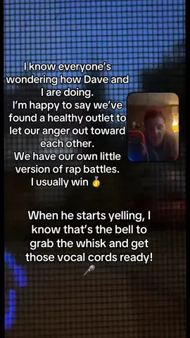 Healthy outlets for your anger is always a positive step in the right direction ✌🏼✌🏼#karaoke #davesofourlives #therapy #rapbattle #fyp 