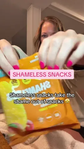 70 calories per bag for more than 5 pcs AND taste amazing! 🤩🤩 #snacks #shamelsssnack #gummies #fruitsnacks #CapCut 