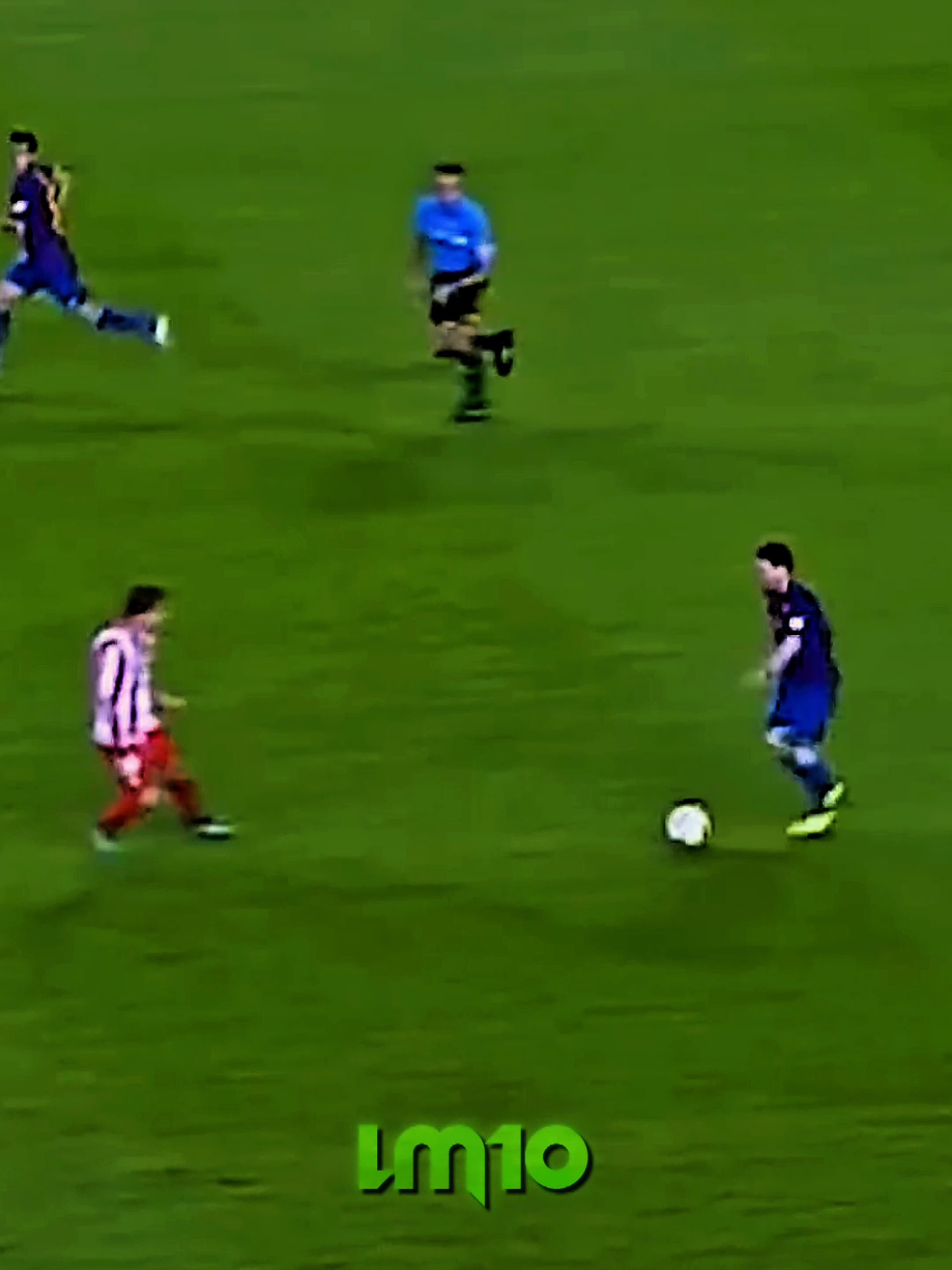 Messi never tires of dribbling part. 2☠️🔥 #messi #lionelmessi #goat #football #footballtiktok 