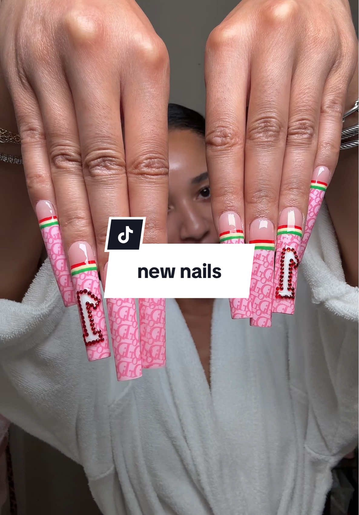 new nails for the month!! 🫶🏽I love both of these collections so I said why not put them together 🥰 #nail #nailart #nailinspo #pressonnails #fyp 