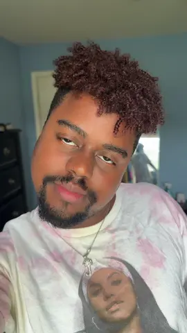 But can I start you off with some water 🤪 #fyp #waiter #comedy #foryou #gay 