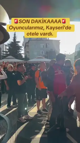 🚨SON DAKİKAAAA🚨 Oyuncularımız, Kayseri'de otele vardı.#mauroicardi #leroysane #keşfet #barışalperyılmaz #galatasaray💛❤ 