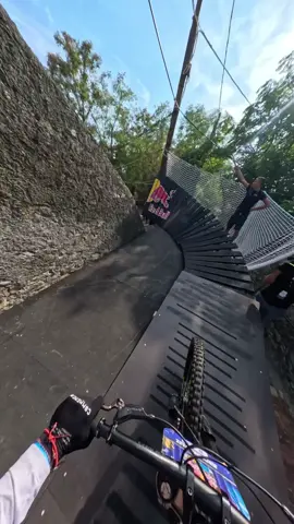 RED BULL GENOVA CERRO ABAJO 2025 