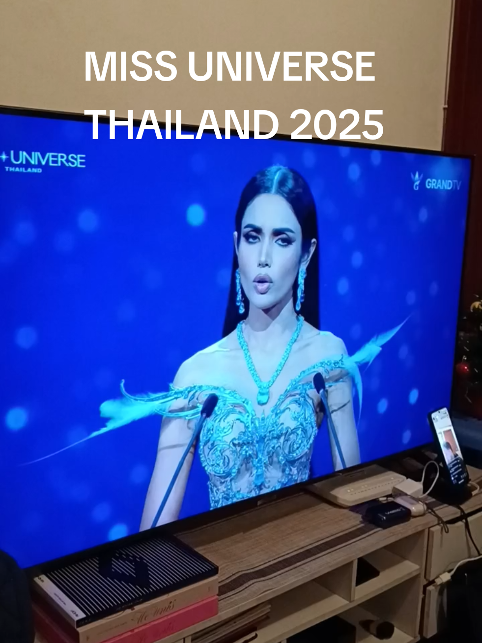 Mga ganap na ganap kala mo naman naintindihan ehh HAHAHAHA #fyp #nowtrendingontiktok #MissUniverseThailand2025