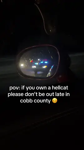 “trying to flee” is insane work guys 🤦🏾‍♀️🙄..only had my car for a month lol • •#supercharged #widebody #hellcat #police #fastcars 