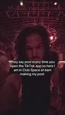 Accidentally opened TikTok while I was in the clerb #clubspace #housemusic #djs #edmtiktok #miami 