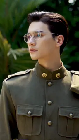 ถ้านี่ไม่ใช่หมอทหารที่หล่อที่สุดในพระนคร #kengharit #เขมจิราต้องรอด #เขมจิราต้องรอดseries @Harit_keng 