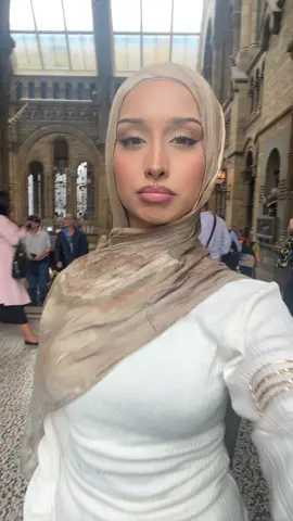 love a neutral look