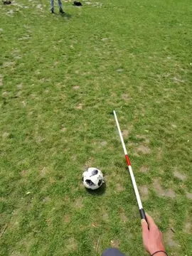Le cécifoot 🦯⚽️ #humour #prankvideo #cameracachée 