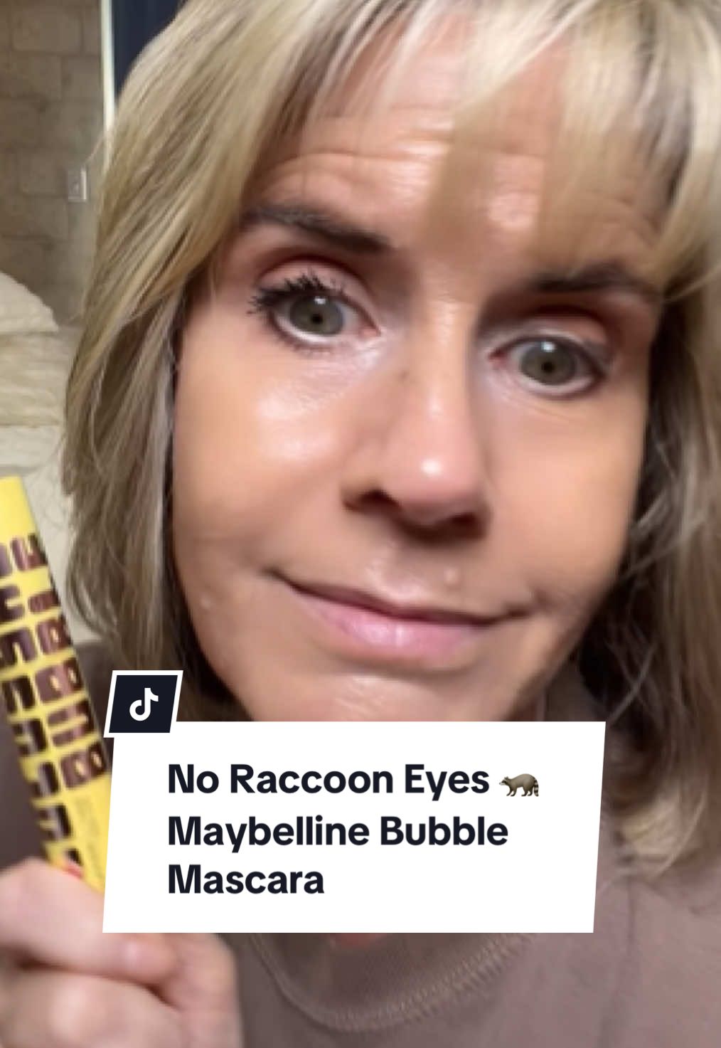 @Maybelline NY Bold lashes without the smudge! The Maybelline Colossal Bubble Mascara defines, builds, and lasts up to 24 hours — safe for sensitive eyes and contact wearers.  #Maybellinepartner #LashGoals #NoRaccoonEyes #Tiktokshopcreatorpic #Tiktokshopbacktoschool  