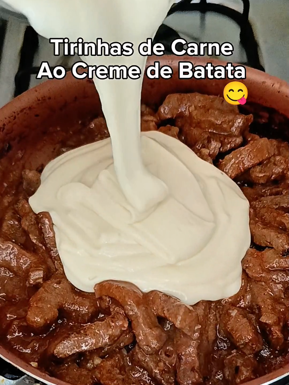 Tirinhas de Carne ao Creme de Batata 🥩🥔✨ Uma receita prática, saborosa e que derrete na boca! 👉 Comenta aqui se você faria essa delícia hoje mesmo! #ReceitaFácil #ReceitaRápida #Carne #Batata #ComidaCaseira 