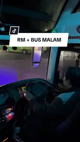 POV : Setelah istirahat di RM, bus melanjutkan perjalanan 🗣️ : Lampu kabin di matikan, AC dikecilin diarahkan ke pojok2, Setting posisi kursi, persiapan sebelum tidur  ada yang bisa tebak, PO apa saja yg dinaiki mimin? 👀 #explorebuslovers #busakap #busmalam 