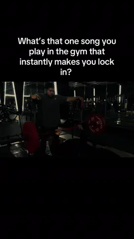 Loving this new deftones album also #fyp #gym #GymTok #music #gymmotivation🏋️‍♀️ 