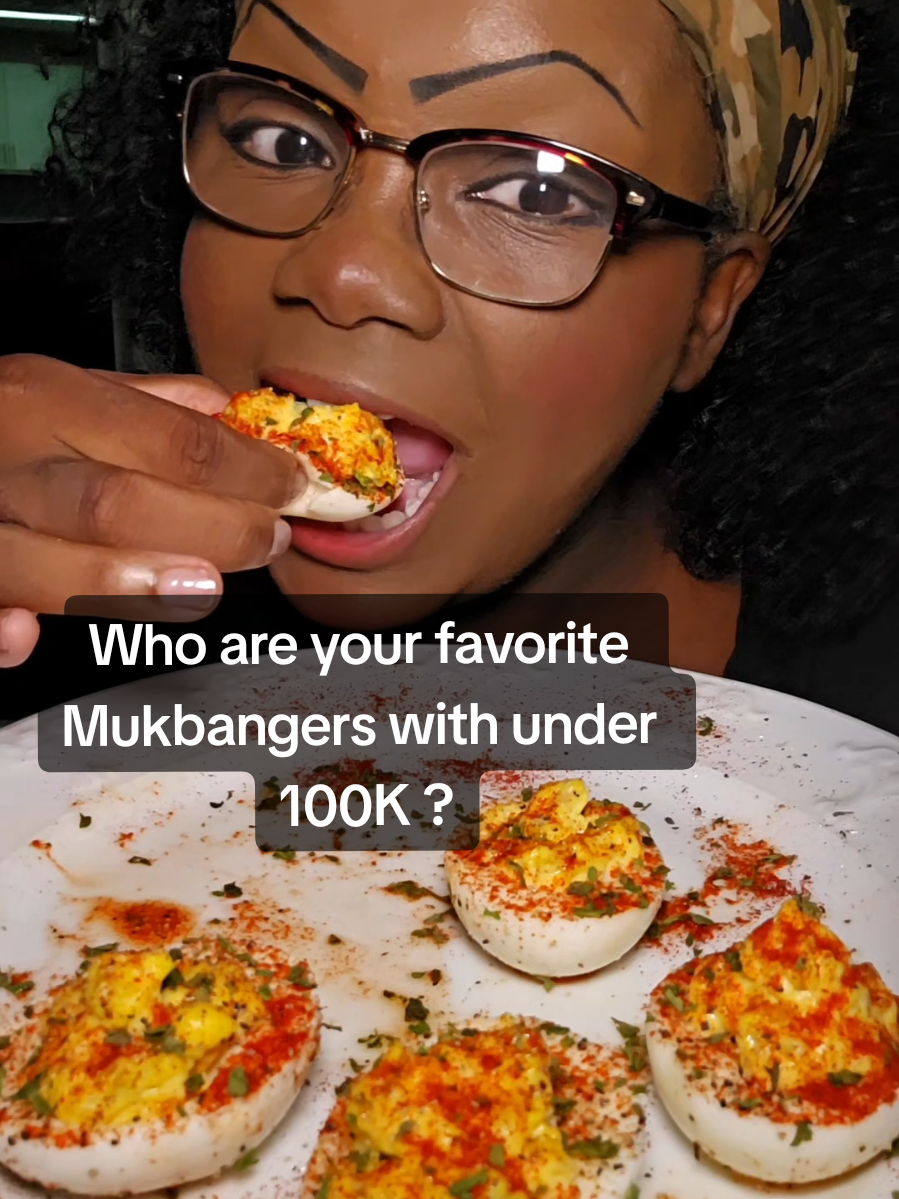 My favorite Mukbangers with smaller growing accounts will be tagged in the comments, let me know yours in the comments also! @Mmm💋 @Shadi Eats @VeganMukbanger @Mimi Baretela @felixxeats @Jelly Rolls Eats @👩‍🍳 Trini Cooks 🍳 @Ali.Eats🤍 @Beauty_eatz 
