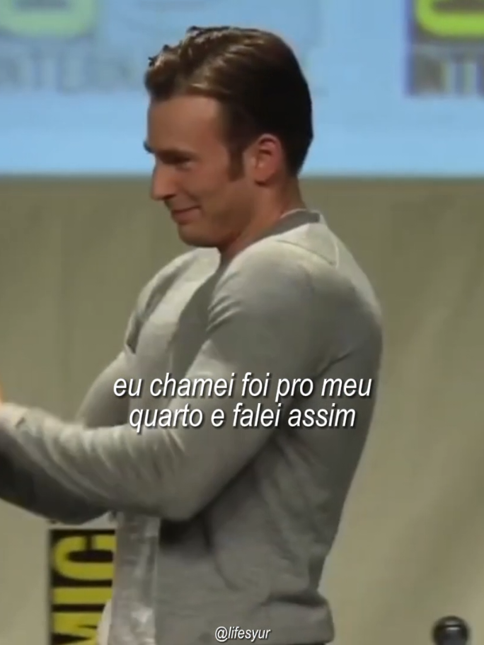 tá podendo mesmo? 🙋🏼‍♀️🫦 #chrisevans #steverogers #captainamerica #capitaoamerica #marvel 