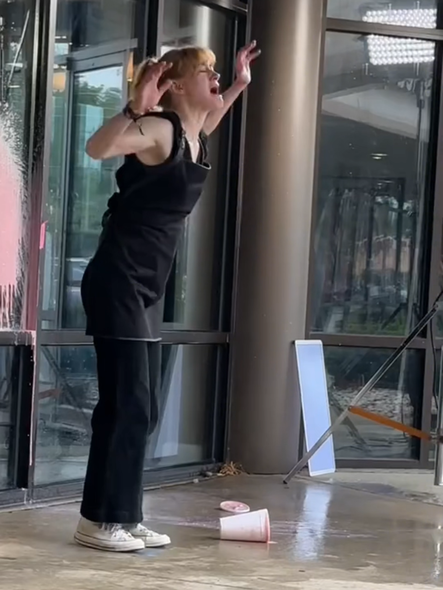Public Freakout!! #fyp #instantkarma #fyppppppppppppppppppppppp #funny #laughoutloud #publicfreakout #public