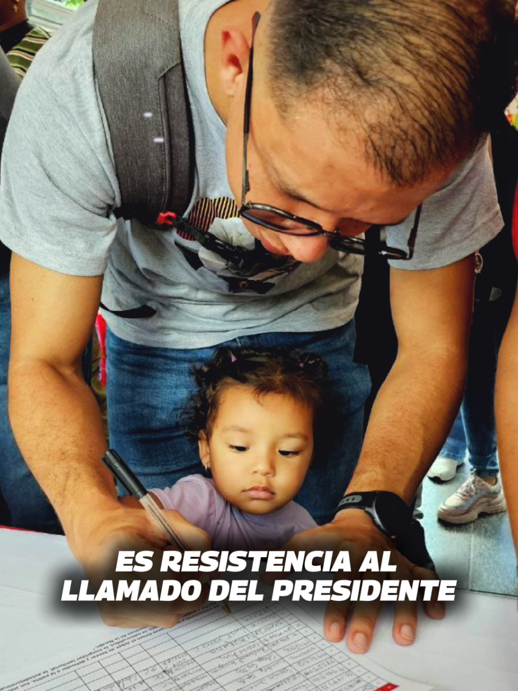 En las Plazas Bolívar retumba una sola voz: 👉🏼 ¡No pasarán! El pueblo de Venezuela está de pie, con la patria en el corazón, defendiendo su soberanía. #politicaltiktok #politica #viraltiktok #yvkemundial 