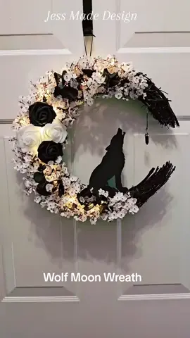 This one came out so good! Perfect gift for the holidays! I'm on Etsy. Jess Made Design! 🌹🖤 #wolf #celestial #moonandstars #doordecor #gothichomedecor 