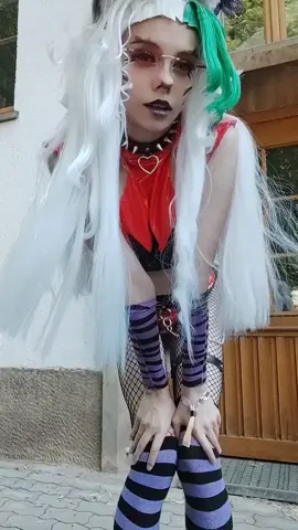 !fake body!  #fivenightsatfreddyscosplay #fivenightsatfreddy #roxannewolffnaf #roxannewolfcosplay #contakumagdeburg 