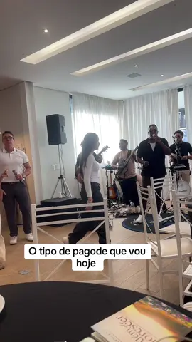 Pagode gospel #deus#musica#pagode #brasil 