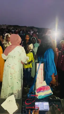 عرفتو لي بورسودان سخانه 😂 💃🏻 #فك_عرش_شديد🤣 #mz1 #سودانيز_تيك_توك_مشاهير_السودان🇸🇩 #الشعب_الصيني_ماله_حل😂😂 #محمد_عذاب❤️🔥 