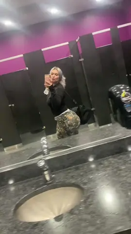 #CapCut prepare to be siiiick of me 💋 #gym #gymgirlsoftiktok #motivation 