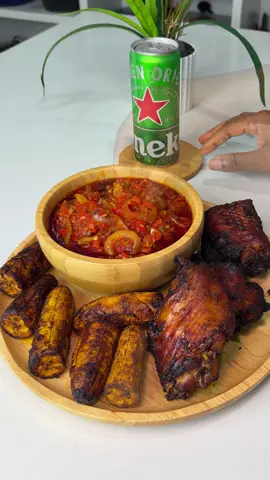 Good evening fam❤️ Eat or pass? My airfryer and food processor from @Buchymix 🇺🇲🇨🇦🇬🇧🇬🇭🇳🇬  #fyp #viraltiktok 