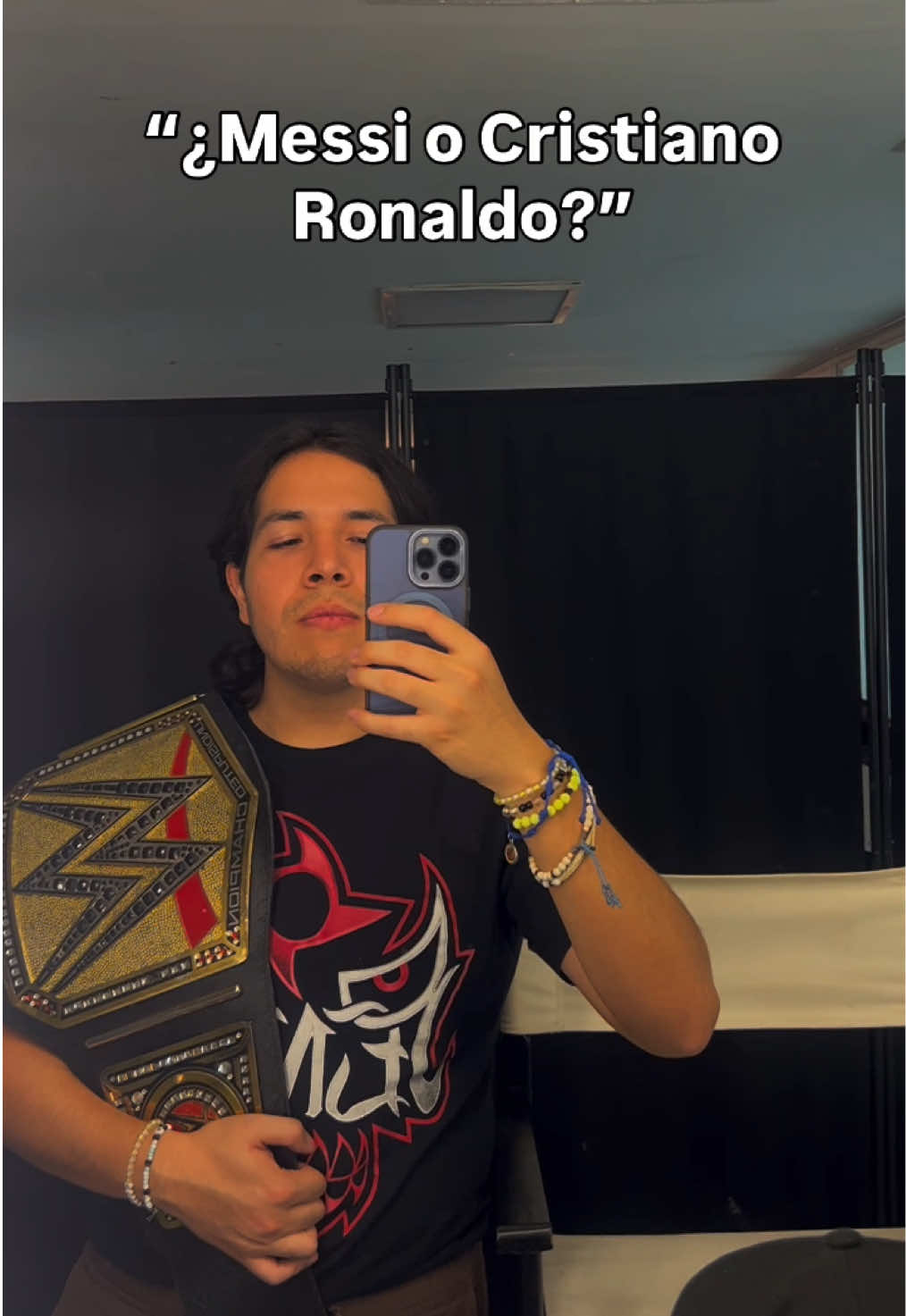 En un mundo de Messis y Cristianos, soy más de John Cena 🐐  #WWE #johncena #wrestling #messi #cristianoronaldo 