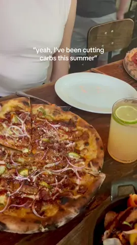 Did we lie, though? 🤨  #parlorpizzabar #parlorchicago #parlorchicago #chicago #chicagopizza   
