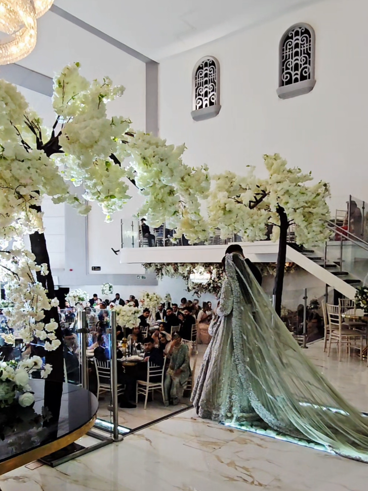 Experience beauty at your wedding, like no other ... only at the Badshah Palace ✨️ #shadimubarak  #badshahpalace #birmingham #tik_tok #viralvideos 