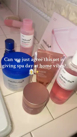 NEW Medicube skincare bundle is on SALE! #medicube #skincare #skincareroutine #glowyskin