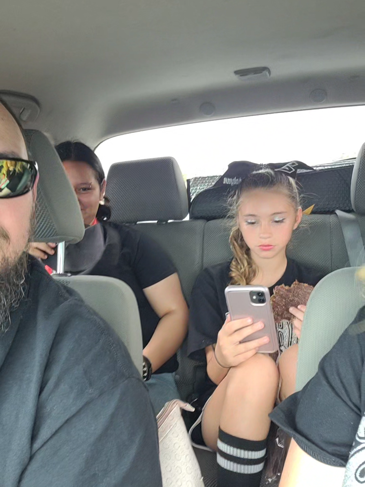 calling your husband daddy in front of your kids 🤣🤣🤣🤣 #daddyprank  #fyp 