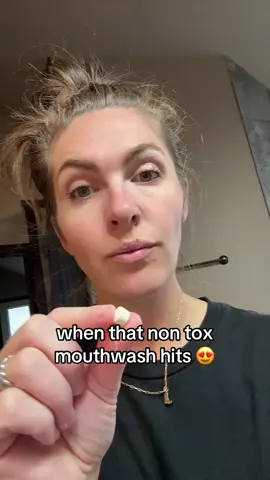 the best mouthwash!! mouthwash tablet that's easy to use, mess free, alcohol free, non-toxic, and travel friendly!!  90 tablets!!!  #boka #bokamouthwash #oralcare #mouthwash #nontoxic #hydroxyapatite #hygiene #oralhygiene #teethcare #teethtok 