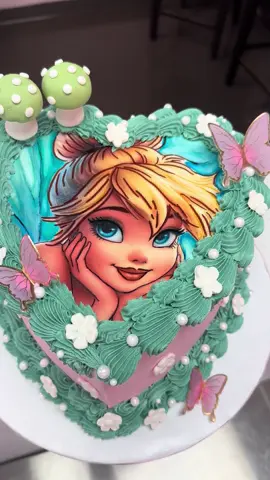 Cakes #coachella #cakes #cakesforanyoccassion #bakery 