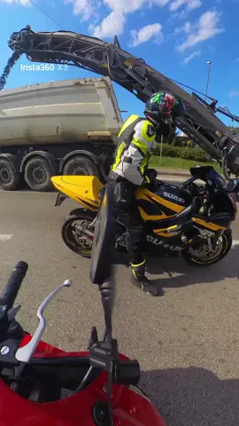@pikachu_gsxr750 #zabawa #motocyklisci #smieszne 🤣🤣🤣🤣