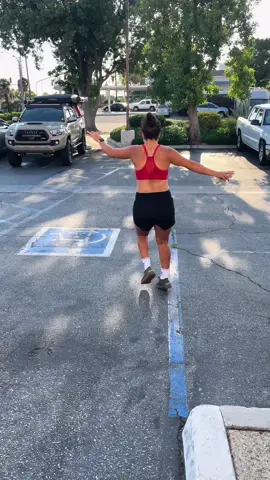 This was a fun reverse ladder workout 😝🙌🏼 #fypage #parati #latina #motivation #remix #bailando 
